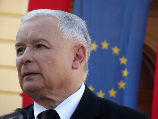 Kaczyński: Oszustwem jest sugerowanie, że chcemy wyprowadzać Polskę z UE