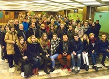 ▲	W pierwszych warsztatach wzięło udział około 100 uczniów szkół średnich, którzy przyjechali z Radomia i regionu.