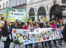 W październiku 2016 r. przez Stare Miasto przeszedł marsz zapowiadający jubileuszową edycję kampanii.