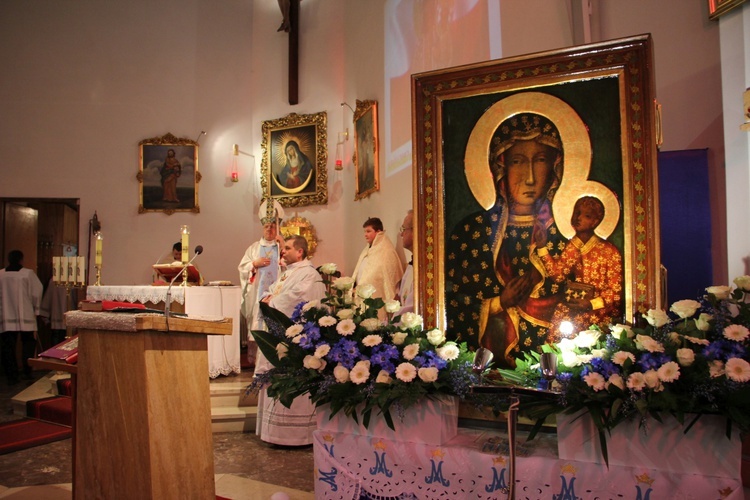 Powitanie ikony MB Częstochowskiej w Pilawicach