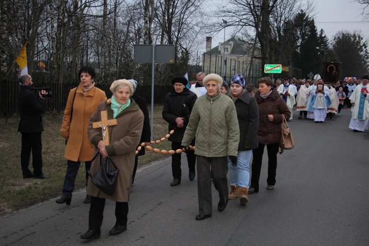 Powitanie ikony MB Częstochowskiej w Pilawicach