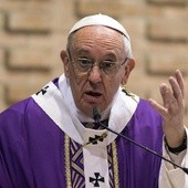 Papież: Problem polega na tym, aby nie przywyknąć do życia w złu
