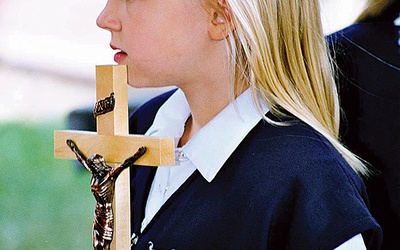 Szkoła katolicka powinna budzić wiarę, nie zapominając o wysokim poziomie nauczania, ani o potrzebach uczniów słabszych.