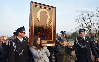 Powitanie ikony MB Częstochowskiej w Brochowie