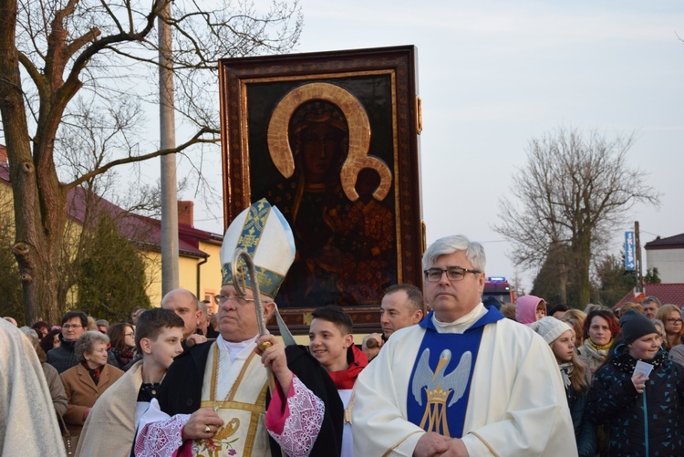 Powitanie ikony MB Częstochowskiej w Brochowie