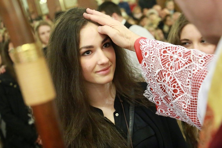 Bierzmowanie w par. pw. Miłosierdzia Bożego w Brzesku