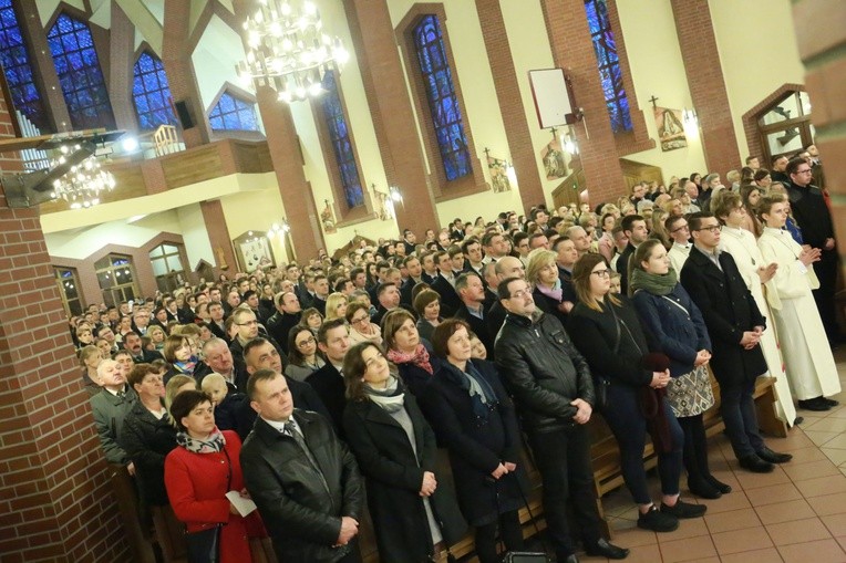 Bierzmowanie w par. pw. Miłosierdzia Bożego w Brzesku
