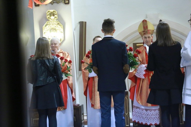 Bierzmowanie w Jadownikach