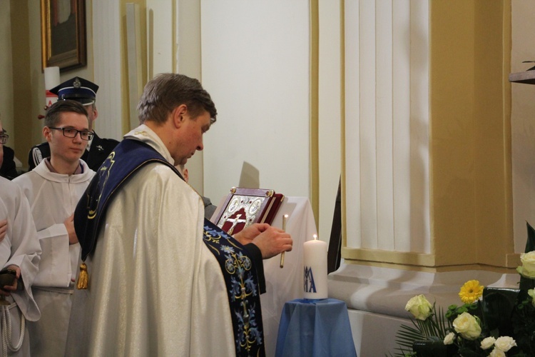 Powitanie ikony MB Częstochowskiej w Młodzieszynie