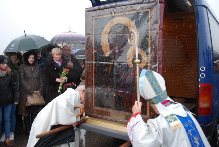 Powitanie ikony MB Częstochowskiej w Kątach