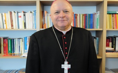 Bp Józef Wróbel