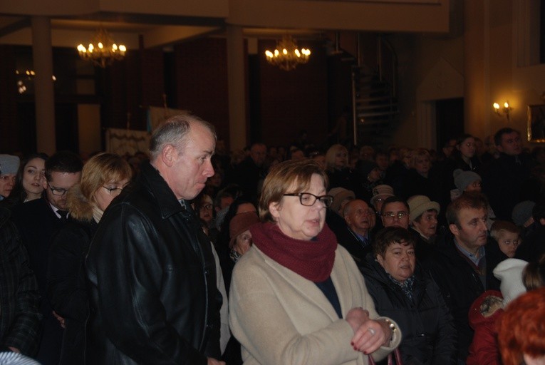 Powitanie ikony MB Częstochowskiej w parafii św. Brata Alberta w Sochaczewie