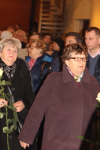 Powitanie ikony MB Częstochowskiej w parafii św. Brata Alberta w Sochaczewie