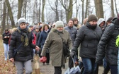 Droga Krzyżowa w intencji trzeźwości w byłym KL Birkenau 2017