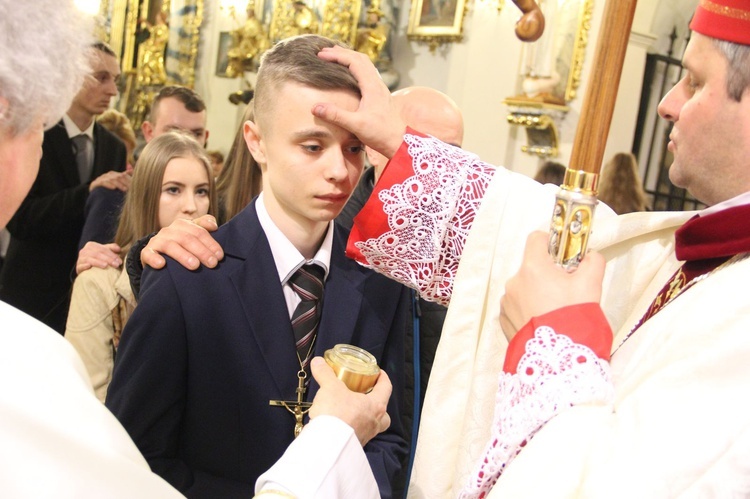 Bierzmowanie w Zakliczynie cz. 2