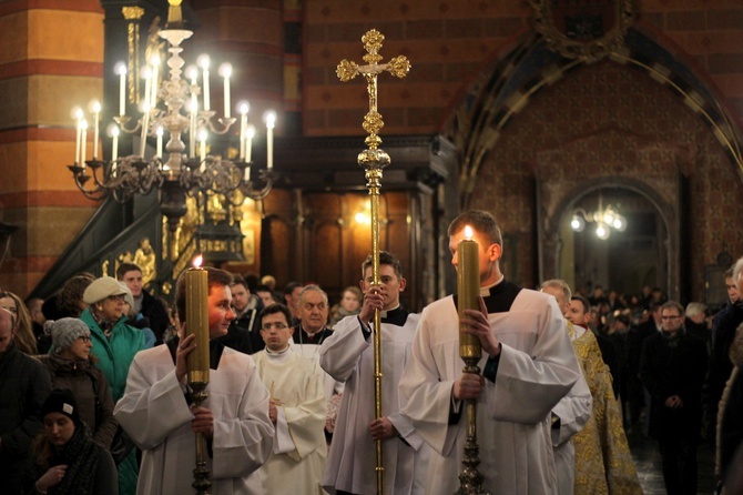 Abp Marek Jędraszewski w bazylice Mariackiej w dniu św. Józefa, patrona Krakowa