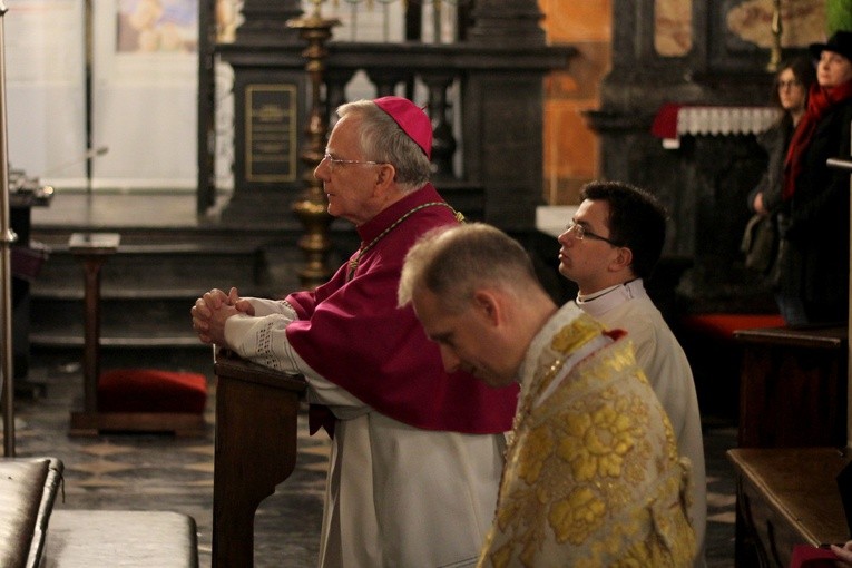 Abp Marek Jędraszewski w bazylice Mariackiej w dniu św. Józefa, patrona Krakowa