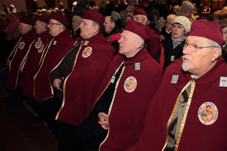 Przyjęcie szkaplerzy św. Józefa w Słupsku