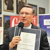 ▲	Podczas uroczystości ks. prof. Mirosław S. Wróbel został odznaczony medalem prezydenta Lublina.