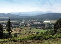 Krzeszowskie sanktuarium stało się najważniejszym centrum kultu maryjnego  na Dolnym Śląsku.