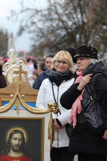 Powitanie ikony MB Częstochowskiej w parafii pw. Narodzenia NMP w Sochaczewie