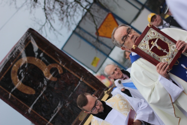 Powitanie ikony MB Częstochowskiej w parafii pw. Narodzenia NMP w Sochaczewie