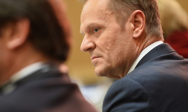MON zawiadomił prokuraturę o podejrzeniu popełnienia zdrady dyplomatycznej przez Tuska