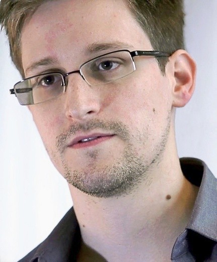 Transmisja wideo ze Snowdenem na targach komputerowych
