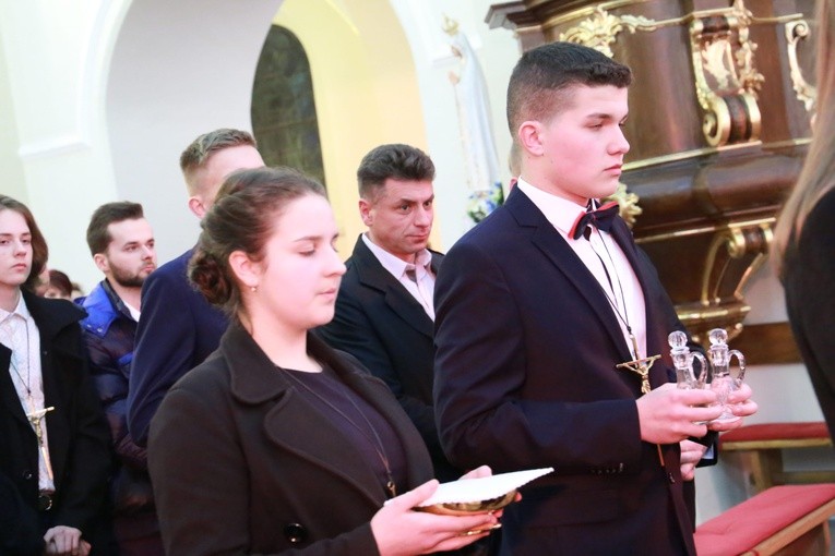 Bierzmowanie w Żegocinie