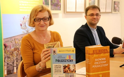 Na spotkania z prof. Miodkiem zapraszają Anna Skubisz-Szymanowska i ks. Wojciech Wojtyła