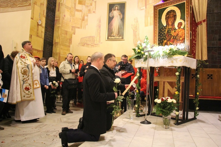 Powitanie ikony MB Częstochowskiej w parafii pw. św. Wawrzyńca w Sochaczewie