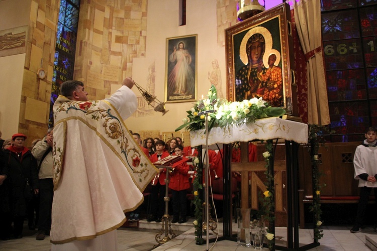 Powitanie ikony MB Częstochowskiej w parafii pw. św. Wawrzyńca w Sochaczewie