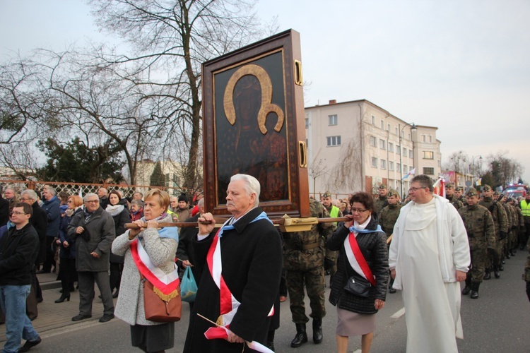 Powitanie ikony MB Częstochowskiej w parafii pw. św. Wawrzyńca w Sochaczewie