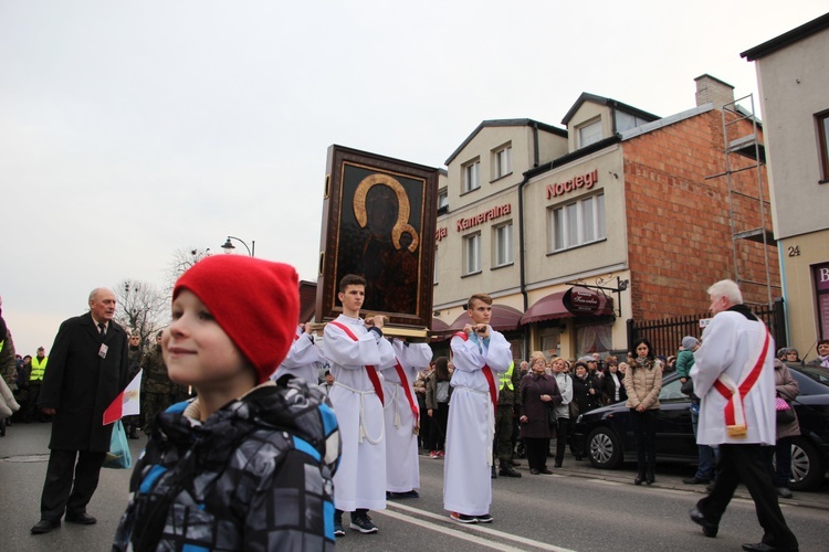 Powitanie ikony MB Częstochowskiej w parafii pw. św. Wawrzyńca w Sochaczewie