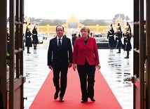 Angela Merkel i François Hollande zaczynają szybszy marsz. Kto pójdzie razem z nimi?
