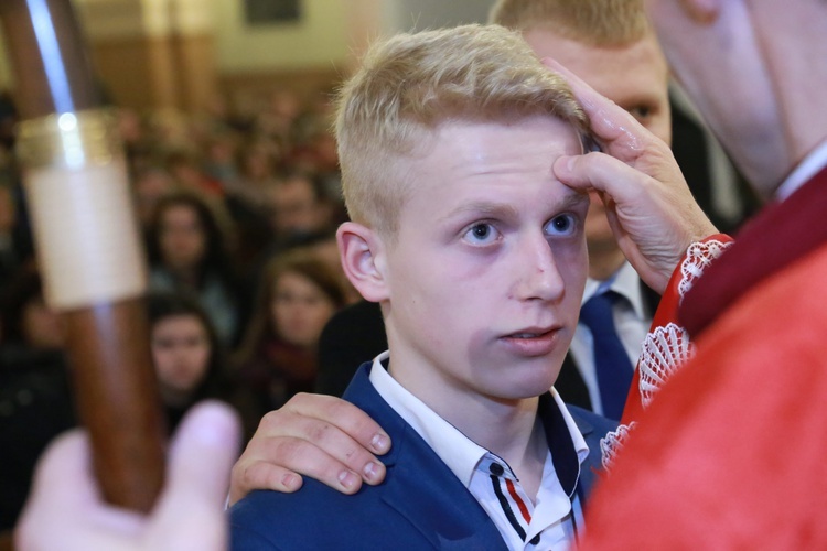 Bierzmowanie w Dąbrowie Tarnowskiej.