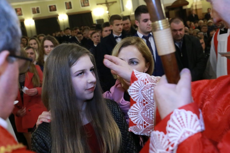 Bierzmowanie w Dąbrowie Tarnowskiej.