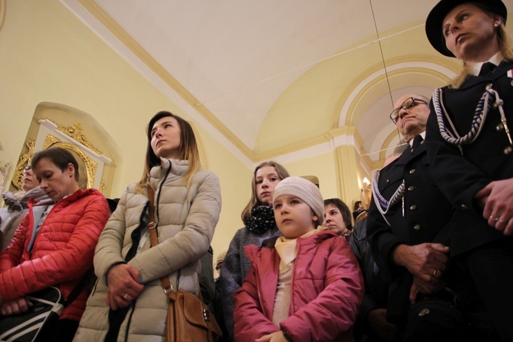 Powitanie ikony MB Częstochowskiej w Brzozowie