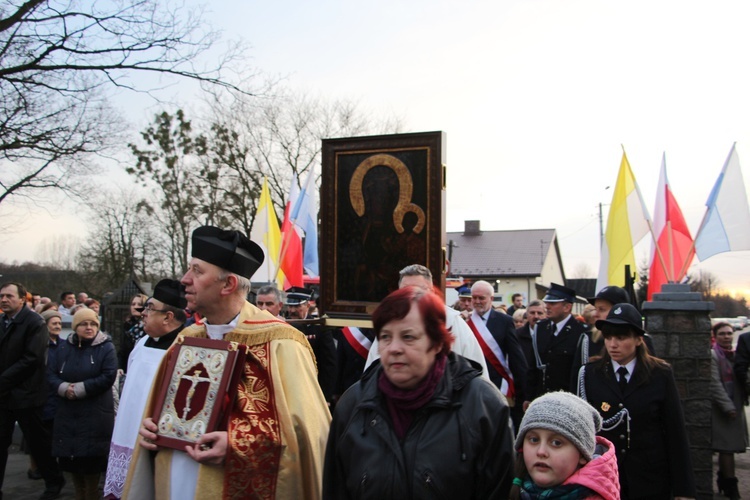 Powitanie ikony MB Częstochowskiej w Brzozowie