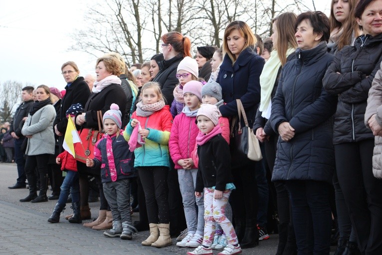 Powitanie ikony MB Częstochowskiej w Brzozowie