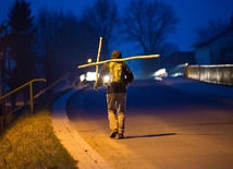 Pdstawową zasadą EDK jest milczenie. Ono pozwala przebyć trasę-rekolekcje indywidualnie 