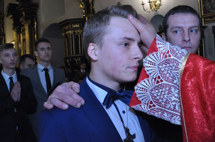 Bierzmowanie w Nowym Wiśniczu