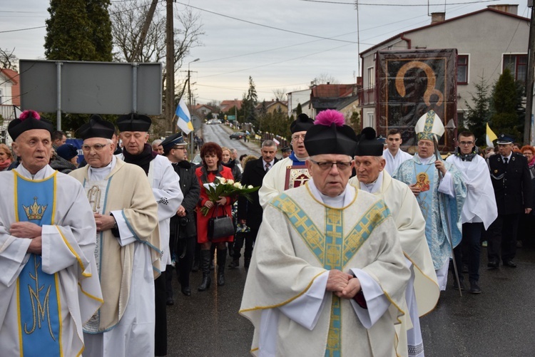 Powitanie ikony MB Częstochowskiej w Iłowie