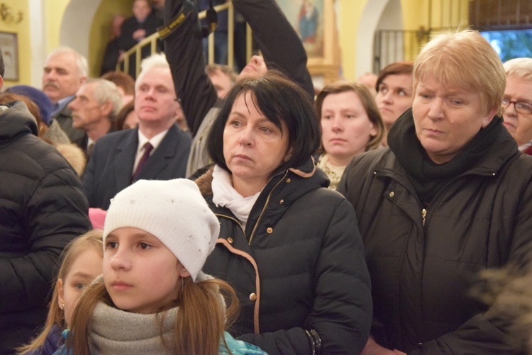 Powitanie ikony MB Częstochowskiej w Iłowie