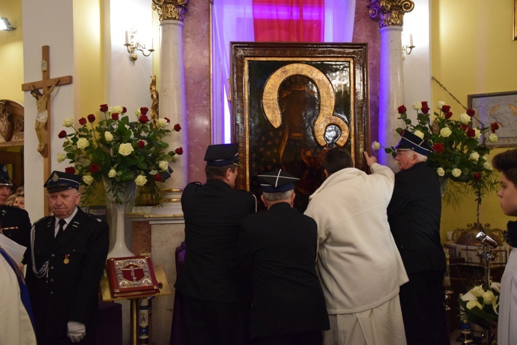 Powitanie ikony MB Częstochowskiej w Iłowie