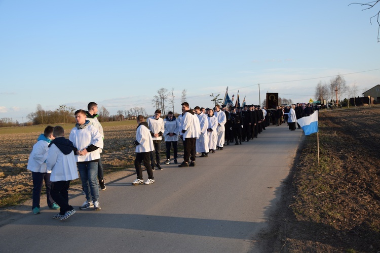 Powitanie ikony MB Częstochowskiej w Zycku