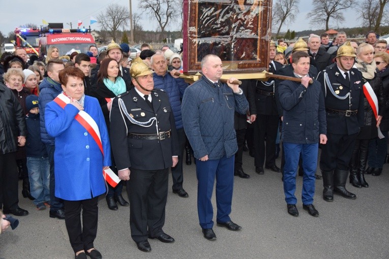 Powitanie ikony MB Częstochowskiej w Słubicach