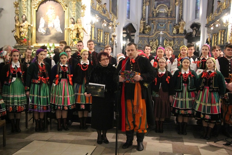 Koncert w bazylice katedralnej w Łowiczu