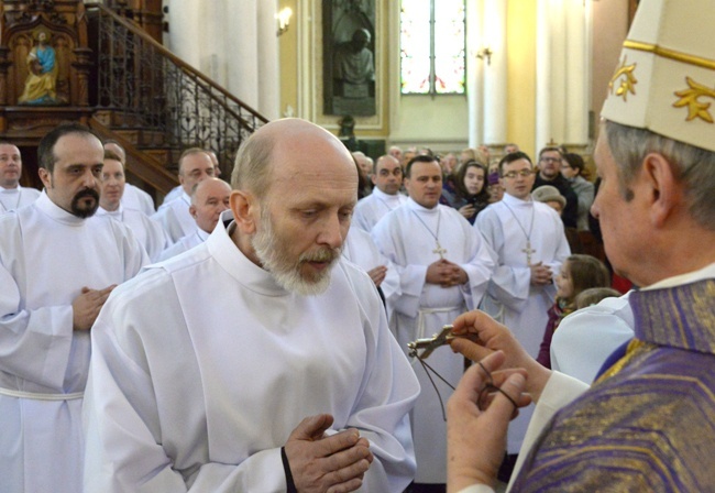 Kolejni nadzwyczajni szafarze Komunii św.