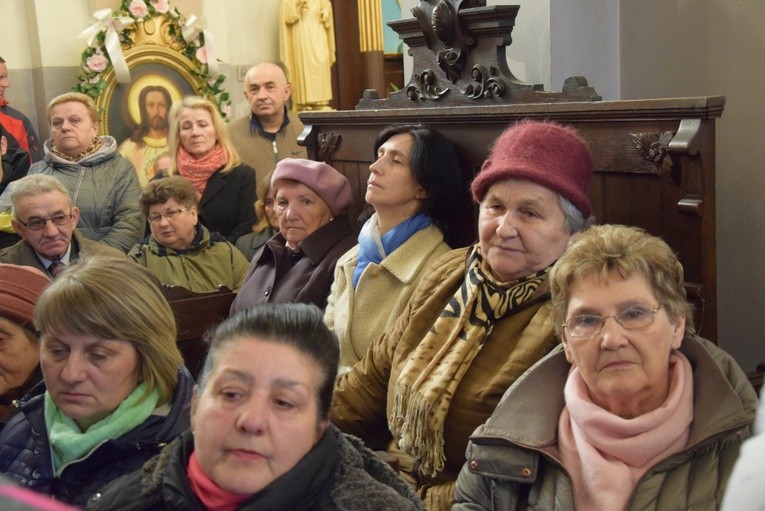 Powitanie ikony MB Częstochowskiej w Sannikach